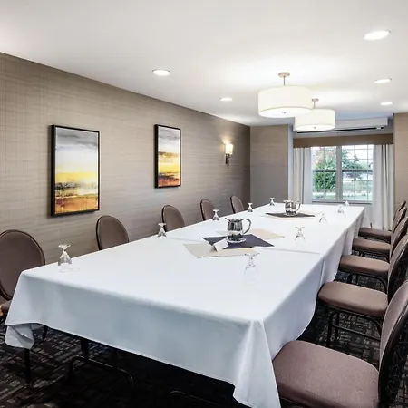 Best Western Premier Bridgewood Hotel Resort-2